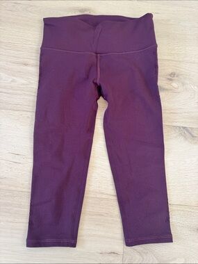 Lululemon Seamless Cropper Leggings